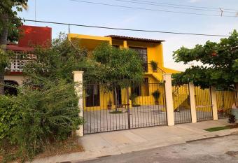 Casa Victoria 1 has Balcony rooms