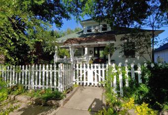 Delano Bed and Breakfast allows 18 year olds to book a room