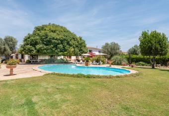 Cas Moliner has Balcony rooms