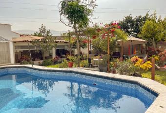 Casa de Campo Privada con Piscina en Cieneguilla has Balcony rooms