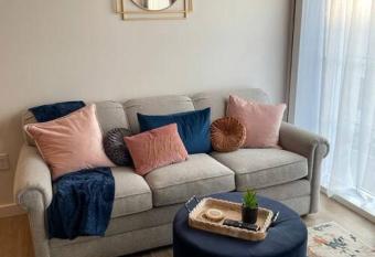 Pigeon forge condo 6 allows 18 year olds to book a room