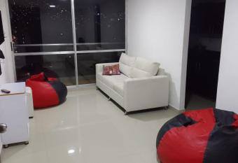 apto amoblado para 4 personas con 2 habitaciones y 2 ba  os has Balcony rooms