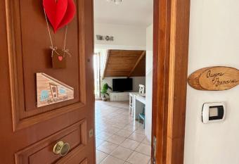 the Wooden Roof allows 18 year olds to book a room
