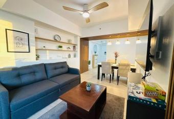 1 Bedroom - The Bali Getaway @ Azure North has Balcony rooms