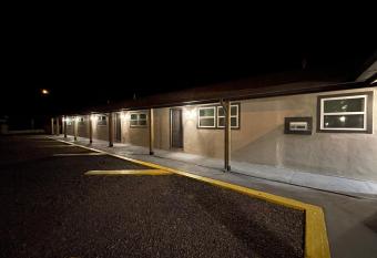 Apt 4 - Dona Tules at High Plains Lodge allows 18 year olds to book a room