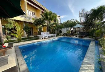 Kelingking Sunset Point Hotel & Spa has Balcony rooms