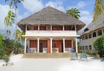 Alibi s Well allows 18 year olds to book a room