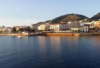 Foivos has Balcony rooms