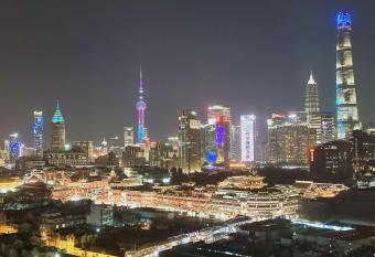 Sun Garden - Near the Bund has Smoking rooms