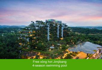 Flamingo Dai Lai Resort - Hotel & Villas- by Bay Luxury has Balcony rooms