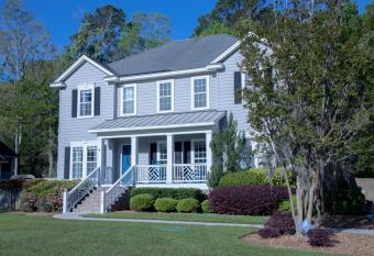 Savannah Nature House - Large, stylish in Savannah has Balcony rooms