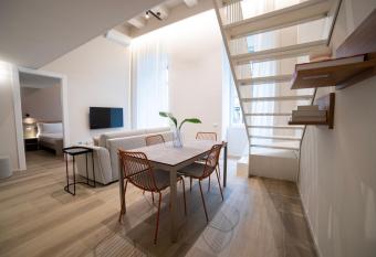 Be Mate Torino Centro allows 18 year olds to book a room