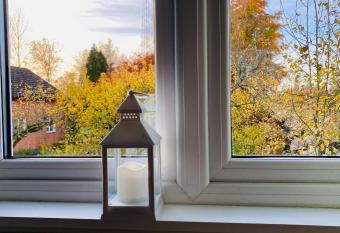 1925 Upstairs Ljungby allows 18 year olds to book a room