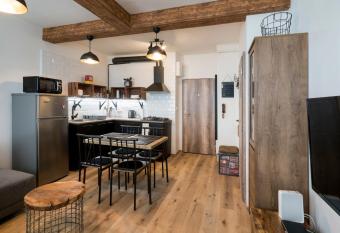 Stylish centrally located 1BR apartment with parking has Balcony rooms