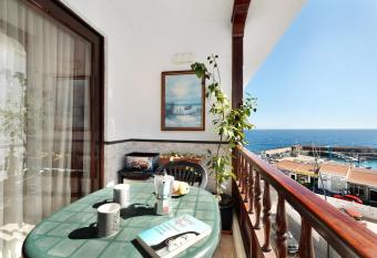 Apartamento el descanso has Balcony rooms