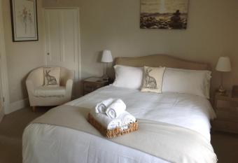 Three Ivy Cross allows 18 year olds to book a room