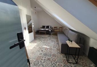 WE STAY APARTMENTS allows 18 year olds to book a room