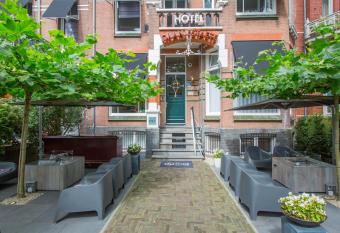 Hotel Oranjestaete has Balcony rooms