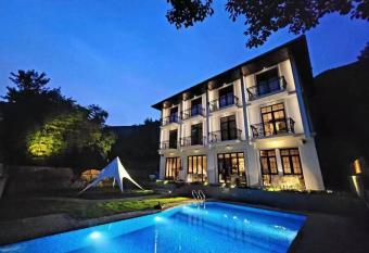 La Petronilla Boutique Hotel Moganshan has Balcony rooms