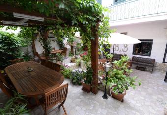 Bed and Breakfast Alberini has Balcony rooms