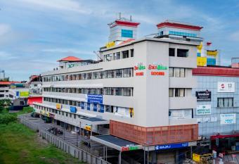 Hotel Stay Bella Kozhikode allows 18 year olds to book a room