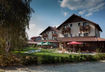 Pensiunea Royal Garden has Balcony rooms