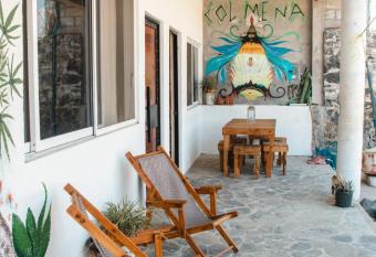 Casa Colmena allows 18 year olds to book a room