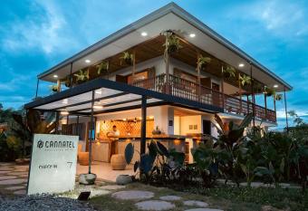 Cannatel Exclusive Hotel has Balcony rooms