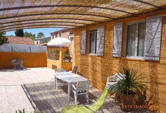 La Maison de Marguerite has Balcony rooms