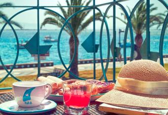 Domo LA VELA has Balcony rooms