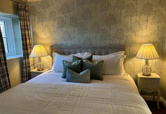 Burford Lodge Hotel allows 18 year olds to book a room