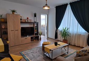 Cozy Apartment in Rasnov has Balcony rooms