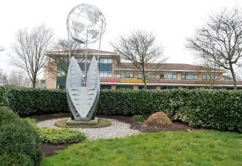 Hotel het Oosten allows 18 year olds to book a room