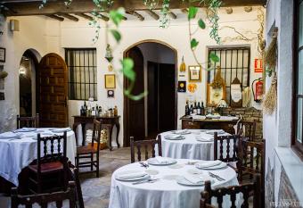 Arte de Cozina allows 18 year olds to book a room