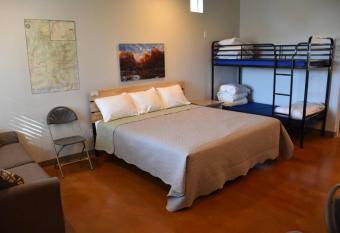 Bunkhouse 4B With 3 Beds has Balcony rooms