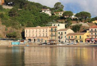 Hotel l Approdo has Balcony rooms