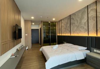Modern and cozy Apartment Formosa Residence has Balcony rooms
