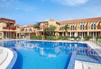 Story Suites - Palmeral Oasis has Balcony rooms