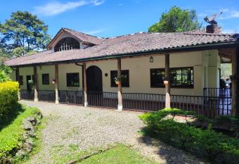 Finca El So  ador has Balcony rooms