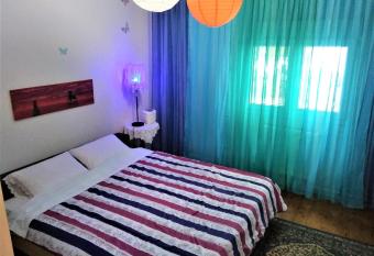 monokatoikia ston lagkada has Balcony rooms