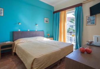 Tolon Beach Hotel has Balcony rooms