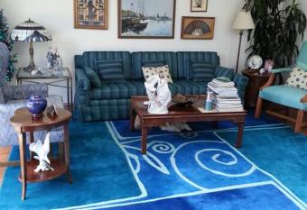 Entire 2BR, centrally-located, w/parking! allows 18 year olds to book a room