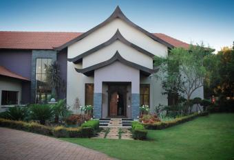 De Zoete Rust Guesthouse allows 18 year olds to book a room