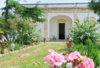 Agriturismo Villa Coluccia has Balcony rooms