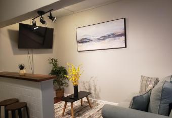 The City-Side at Silver Lake *NEW 1-BED RM APT allows 18 year olds to book a room