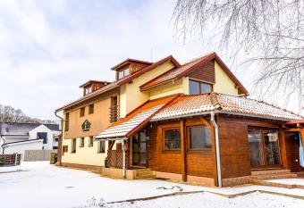 Studio Troika has Balcony rooms
