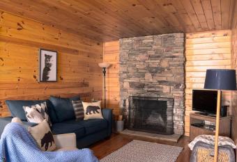 EV chrgr/mins to fishing, train, hiking, NOC has Balcony rooms