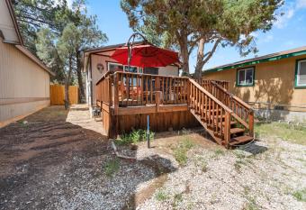Sugar Shack by Big Bear Cool Cabins has Balcony rooms