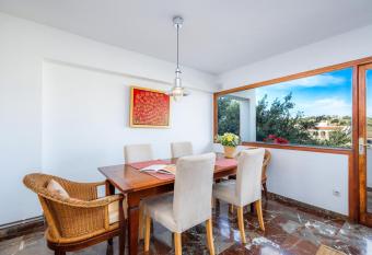 Wallimalle has Balcony rooms