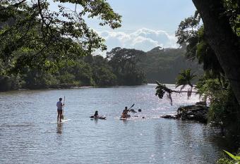 QUI: MOONE RIVER has Balcony rooms